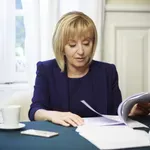 Мая Манолова светкавично: Приеха ми закона!