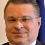 Кабинетът назначи Тодор Стоянов за посланик в Испания