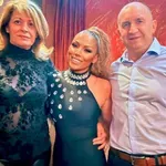 Колтуклиева избухна срещу Радеви: Празнуват абдикация с бельо дантелено и намачкани ризи