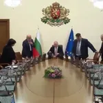 Кабинетът отпусна десетки милиони за учени и образование