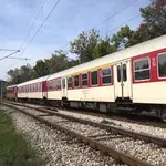 Влак помете почерпен мъж край Пловдив, жив е