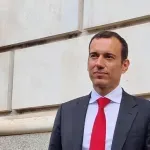 Терзиев тупа топката: Цените за паркиране в зоните няма да се променят от утре