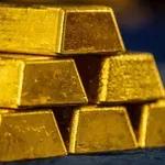 Цената на златото за първи път надхвърли 5000 долара