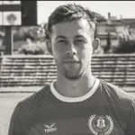 Родители почетоха паметта на сина си, закупувайки дефибрилатори