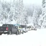 Момче на 16 години е издирвано заради трите трупа в хижата