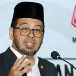 Малайзийски министър: Стресът на работа прави мъжете гейове