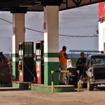 Куба ограничава обществения транспорт заради икономия на гориво