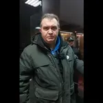 БОЕЦ влезе да "бие" Митов