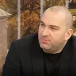 Боби Ваклинов: Няма "здрава връзка" между 15-годишен и дърт мъж!