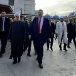 Пеевски поздрави мюсюлманите по повод свещения месец Рамазан