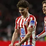 Четири пъти на колене: Атлети смаза Барса
