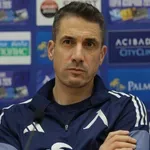 Треньорът на "Левски": Натикахме "Ботев" (Пд) в неговата половина