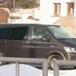 Черен бус на Петрохан заплита мистерията