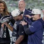 Чудо: Шампионът на НФЛ - за продан!