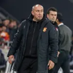 Бешикташ попиля Бащата на правилния футбол