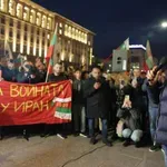 Костадинов на протест пред Министерски съвет: Искаме американските самолети да напуснат страната ни