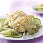 Печена къри риба (с азиатска салата от краставици)