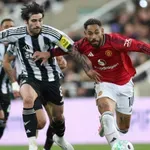 Десет храбри свраки удариха Юнайтед