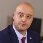 Атанас Славов: Прокурорската колегия да изпълни закона - Сарафов е узурпатор