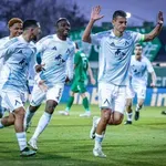 Късметлийски Левски изклати опашкаря Берое