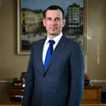 Терзиев отговори на Пеевски: Имоти за детски градини, парк и култура - това искаме за София