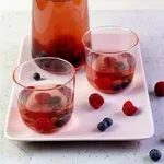 Шипкова лимонада с горски плодове