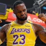 Леброн изравни рекорд на Робърт Париш