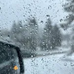 РЯЗЪК ОБРАТ: Пролетта ще почака, дъжд и сняг в цялата страна