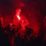 Въпреки забраната: Фенове на Галатасарай "заляха" Ливърпул с факли