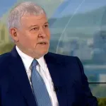 Румен Христов пита: Радев 9 години управлява България, нов спасител ли е?