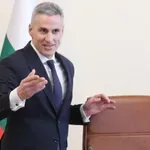 Гюров и синдикатите обсъждат помощта за гражданите и бизнеса