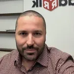 Бащата на Сияна: Направих проучване, което показа, че „Сияние“ влиза в парламента!