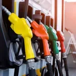 С 500 заявления в час: Хората искат компенсация за горивата