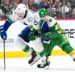 Минесота и Каролина си гарантираха място в плейофите