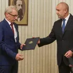 Радев изпличка предизборно: ПП-ДБ още в е сглобка с Борисов и Пеевски!