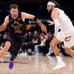 Лука Дончич с 42 точки за успеха на Лейкърс