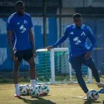 Левски вдигна двама за Добрич