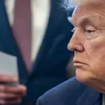 Тръмп: Няма да нахлуваме в Канада и да я правим наш щат