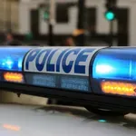 Извънредно: Маскирани наръгаха с нож младеж в центъра на София