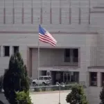 Атакуваха американското посолство в Багдад след прекратяването на огъня