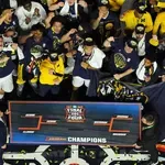 Презокеански вълнения: Колежанската титла отиде при Мичиган!