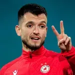 БФС: Няма дузпа на Лапеня!