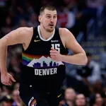 Денвър се доближи до третото място в Западната конференция