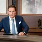 ШОК в Lupa.bg: Домусчиев иска Левски и спонсорира на Радев!