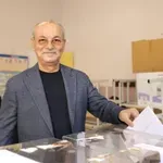 Ахмед Доган упражни правото си на глас