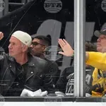 ЛА Кингс се провали пред погледа на барабаниста на Ред Хот Чили Пепърс