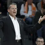 Треньорът на Валенсия е номер 1 в Евролигата