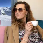 Гинка на Радев с тайнствен мъж на луксозна ски ваканция