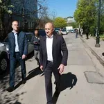 РАЗГРОМ: Радев овърша и жълтите павета