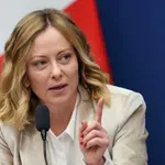 Италия привика руския посланик - тв водещ нарекъл Джорджа Мелони "фашистка кучка"